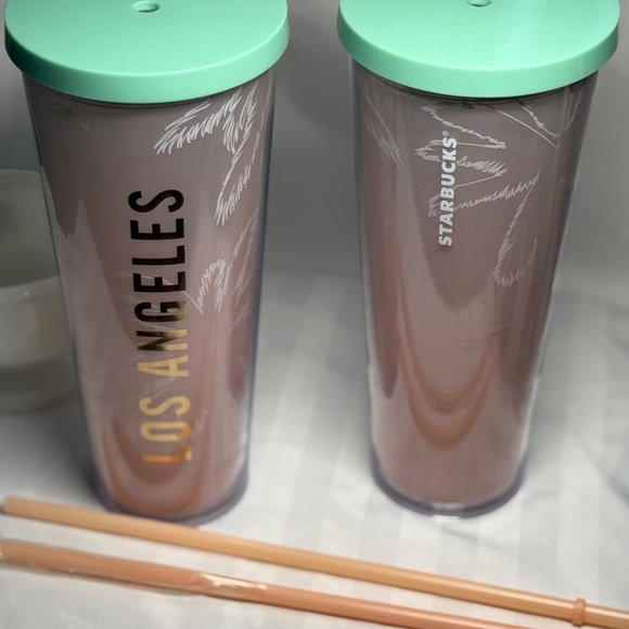 🌴💖 Sip in style, LA vibes only! 💖🌴 - Picture 3 of 3